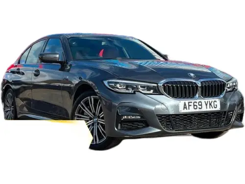BMW 330 AF69 YKG