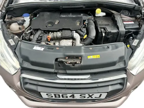 Peugeot 208 SB64 SXJ