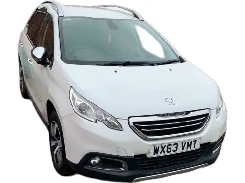 Peugeot 2008 Allure WX63 VMT