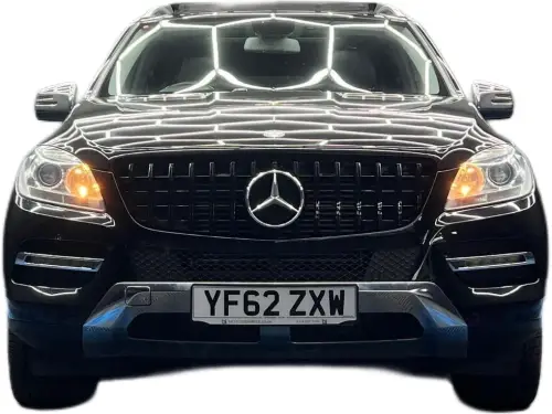 Mercedes-Benz ML YF62 ZXW