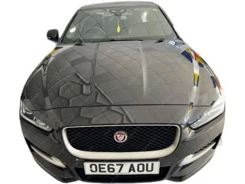 Jaguar XE OE67 AOU