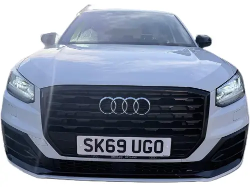 Audi Q2 SK69 UGO
