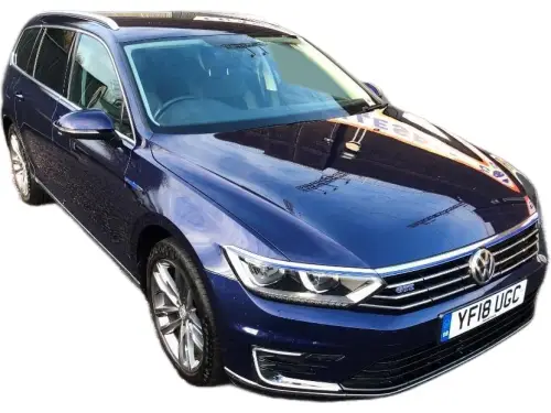 Volkswagen Passat YF18 UGC