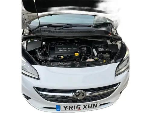 Vauxhall Corsa YR15 XUN