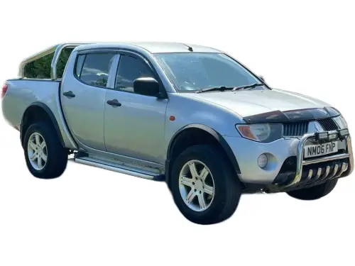 Mitsubishi L200 4Life DI-D D/C NM06 FNP