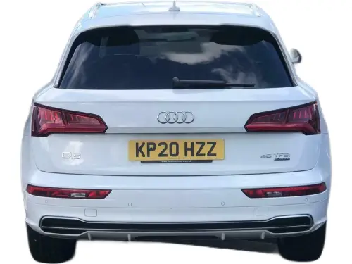 Audi Q5 S Line 45 TFSI Quattro S-A KP20 HZZ