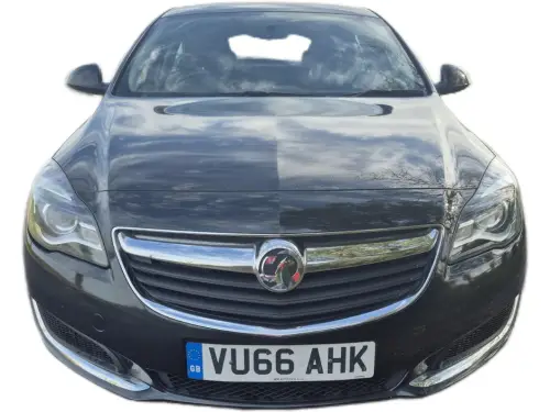 Vauxhall Insignia VU66 AHK