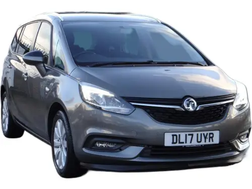 Vauxhall Zafira DL17 UYR