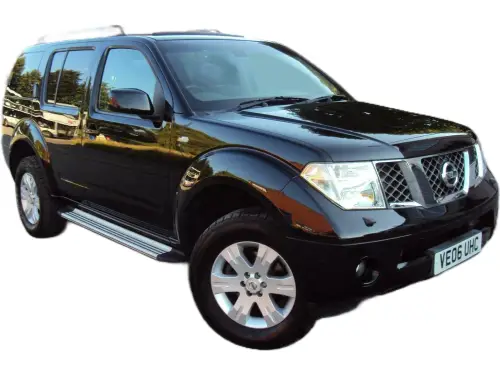 Nissan Pathfinder Aventura dCi VE06 UHC