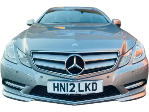 Mercedes-Benz E HN12 LKD