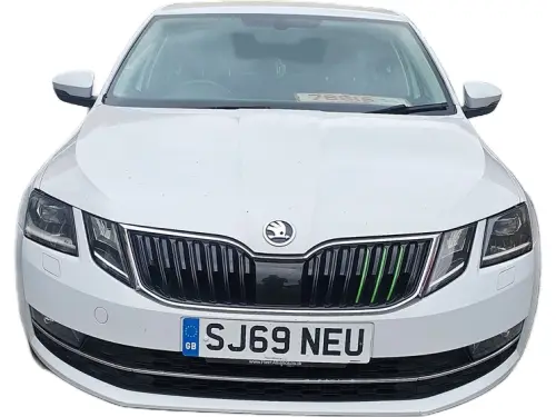 Škoda Octavia SJ69 NEU