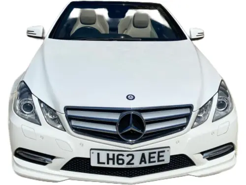 Mercedes-Benz E LH62 AEE