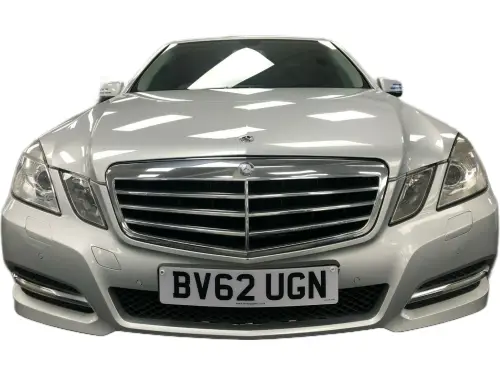 Mercedes-Benz E220 Exec-IVE SE CDI Blue-CY A BV62 UGN