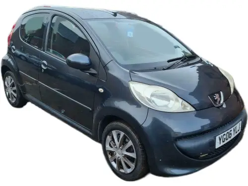 Peugeot 107 Urban YG06 YLJ